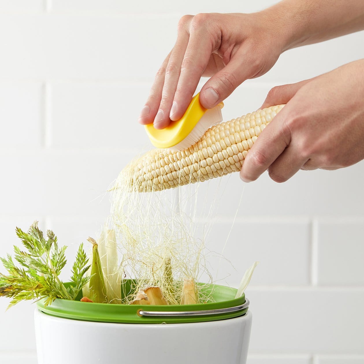 Chef'n Fruit & Vegetable Prep Silkster Corn Brush